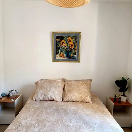 Villa La De 2 A 6 Personnes De Plein Pied Ideale Cures Teletravail Vacances, Arrivee Autonome Avec Boite A Cles